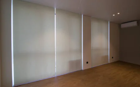 When Measuring Isn't Enough: The Value of Expert Blind Fitting