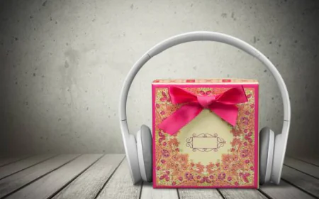 Personalized Song Gift: A Meaningful Way to Celebrate Moments