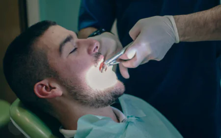 Tooth Extraction in Dubai for Safe Dental Care