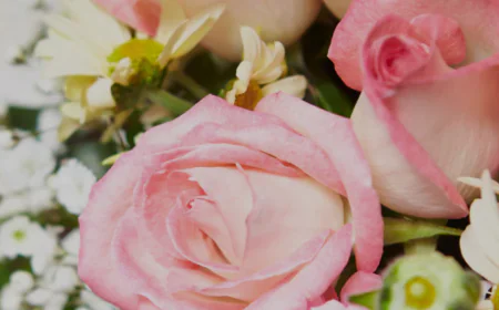 Why Flowers Make Thoughtful Gifts for Life's Little Moments
