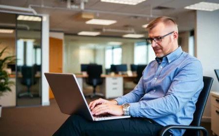 Best LinkedIn Profile Makeover Services in the UK to Boost Your Career