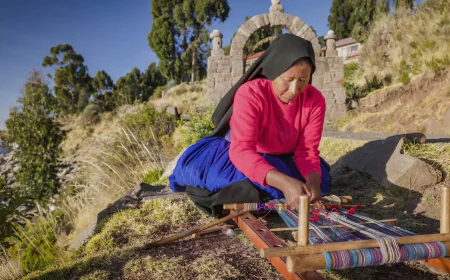 Trip to Lake Titicaca: Uros and Taquile Day Tour
