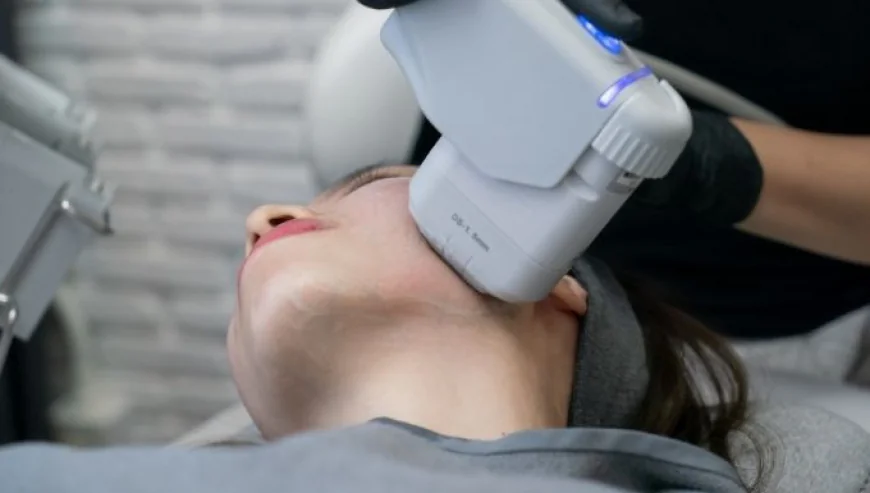 How Can HIFU Treatment Tighten Loose Facial Skin Safely?