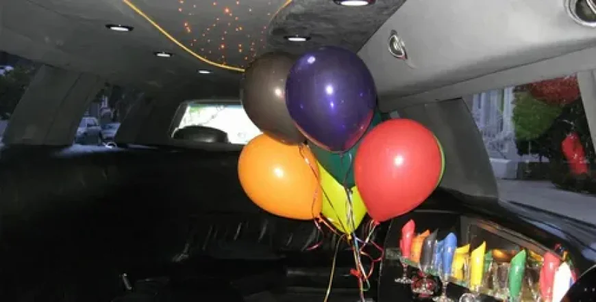 Book Birthday Party Limo, limo for birthday party, stretch limo, stretch limo Toronto, Acton limo service, and sprinter van rental in Acton for luxury event and group transportation.