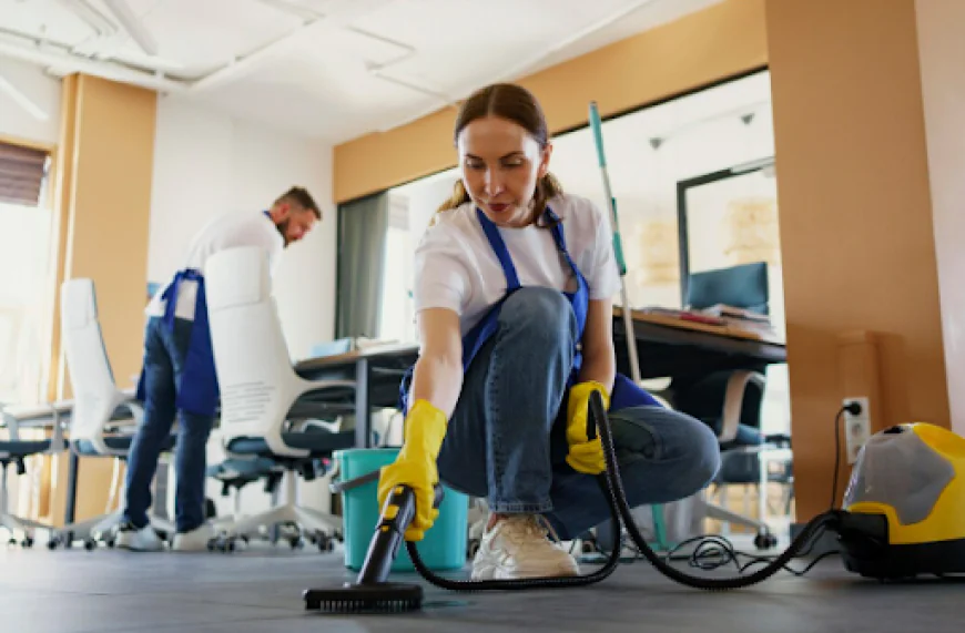 What Should You Know Before Hiring House Cleaning Services Chicago?