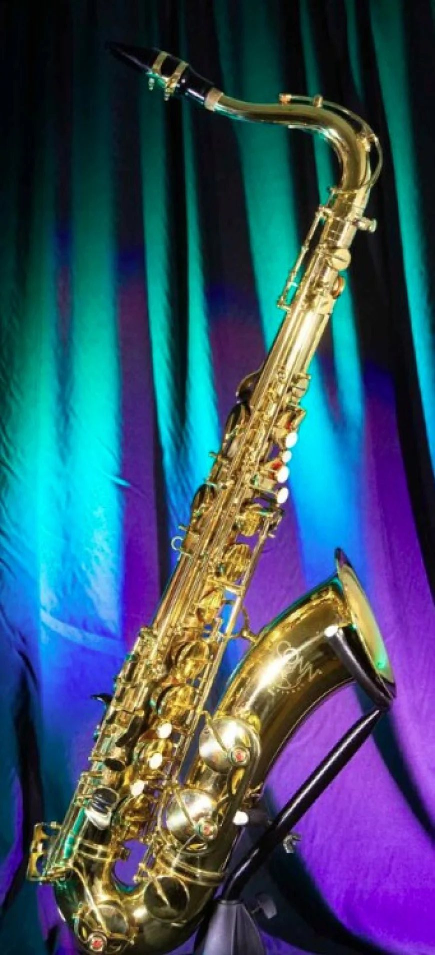 Looking for a Professional Vintage Tenor? Explore the Conn 86M Tenor for Sale