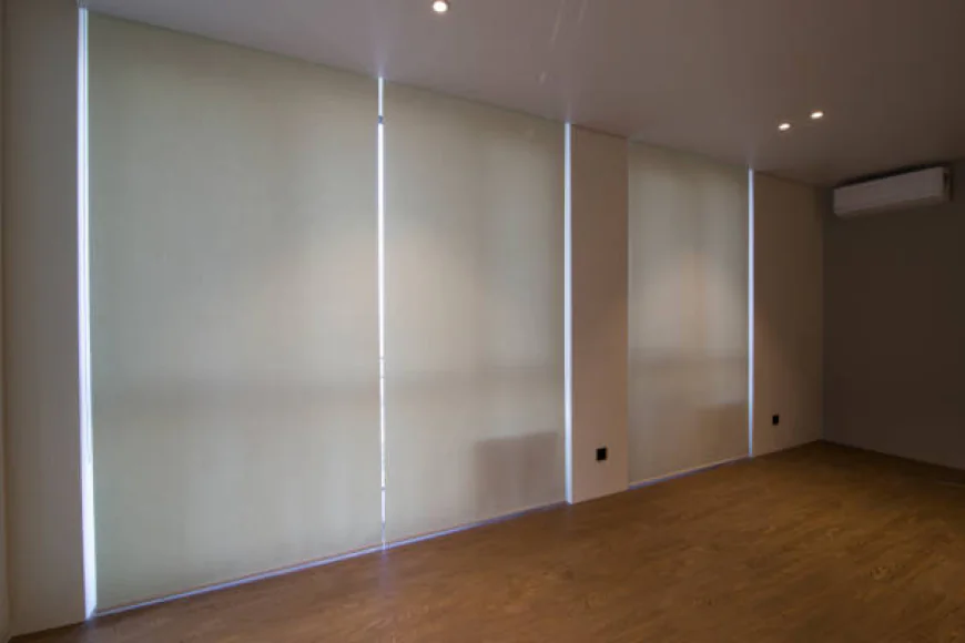 When Measuring Isn't Enough: The Value of Expert Blind Fitting