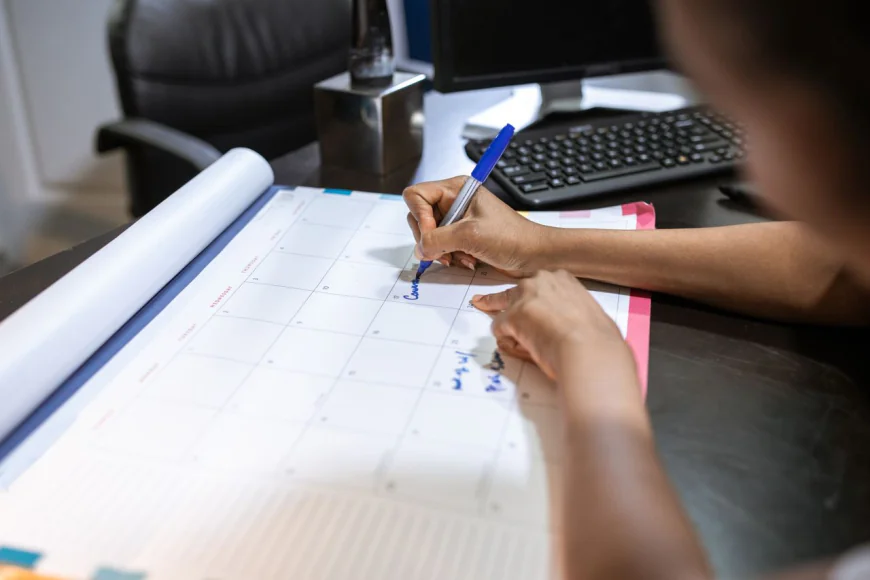 Why Is Manual Scheduling Costing Your Business Time and Money?