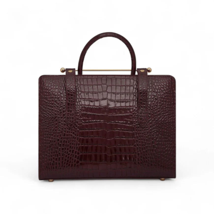 Are Laptop Tote Bags for Women the Perfect Blend of Style and Function?