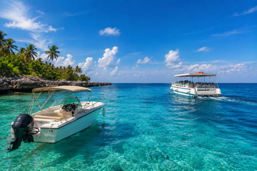 Should You Rent a Boat or Join a Cozumel Boat Tour