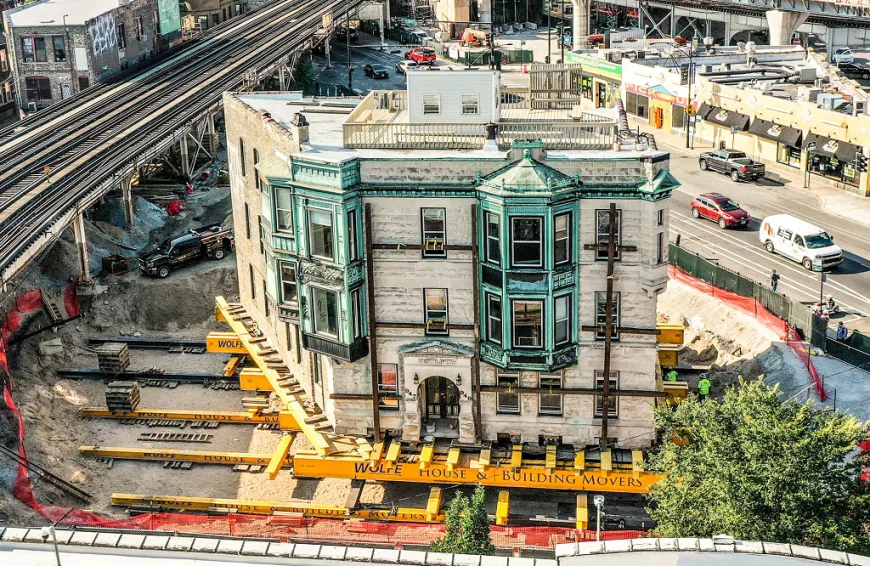 Why More Homeowners Are Searching for "Building Moving Companies Near Me"