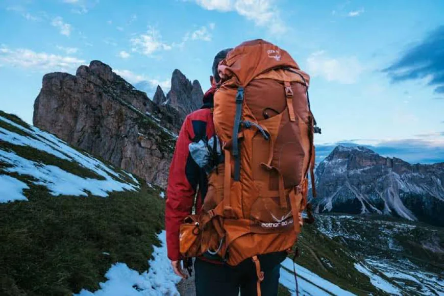 Minimalist Travel Bags for Modern Travelers