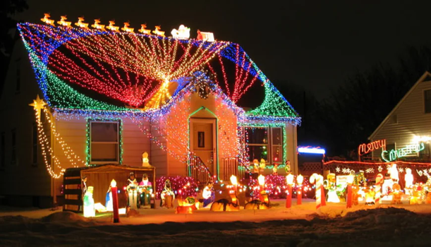 How Dirty South Illuminations Creates Stunning Christmas Light Displays