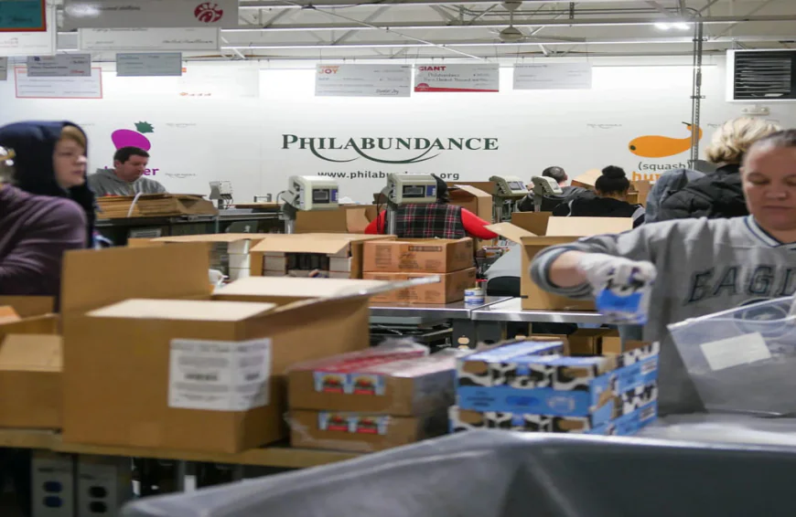 How a “Food Bank Near Me” Can Help During Difficult Times