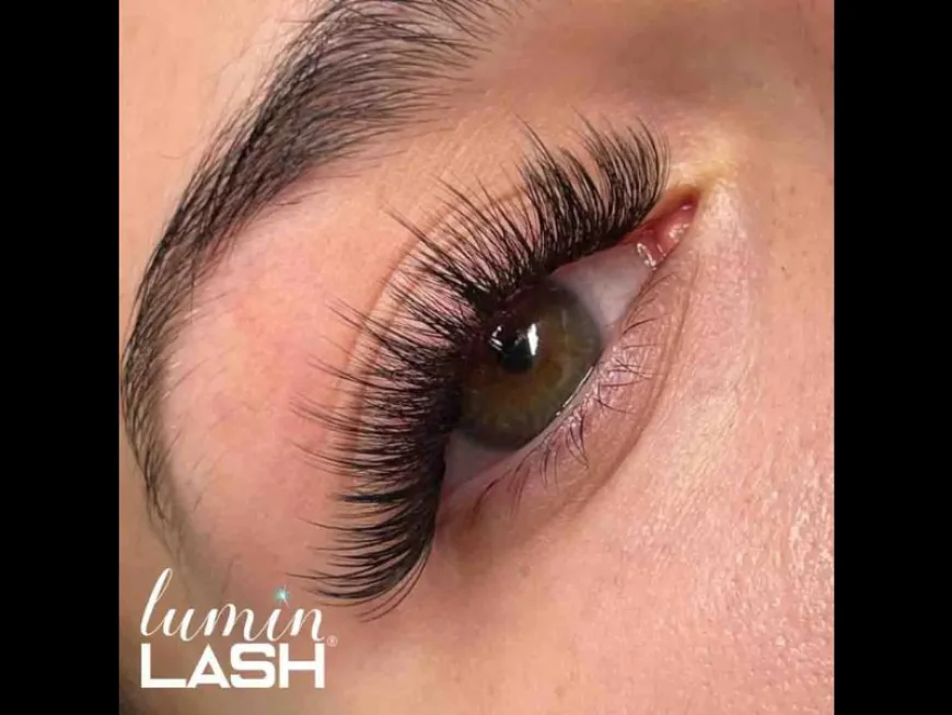 Natural Beauty with Eyelash Extensions Richmond