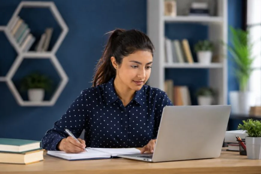 Best Online MCA Degree Program: Compare Top Online BCA Programs in India