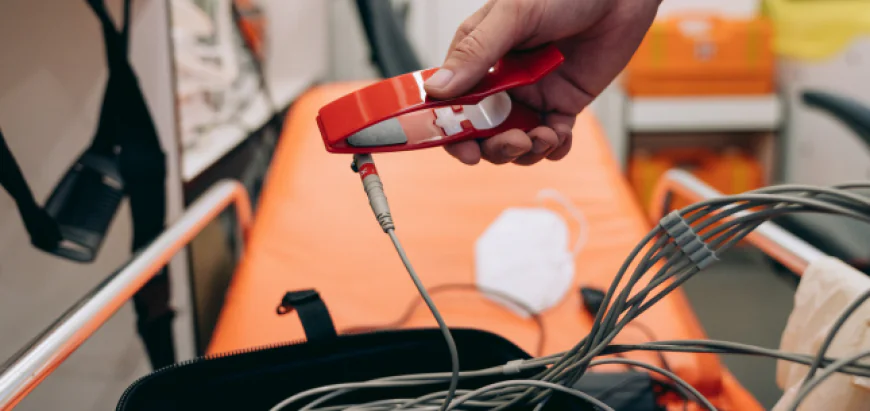 What Voltage Does a Defibrillator Use? Complete Guide to AED Voltage, Safety & Operation