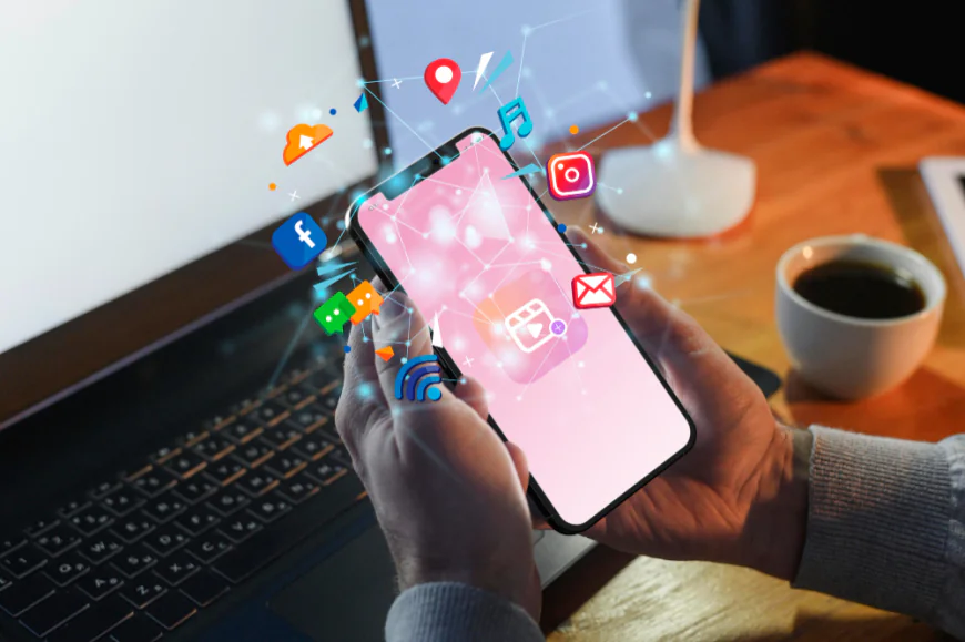 What Are the Core Responsibilities of Social Media Management?