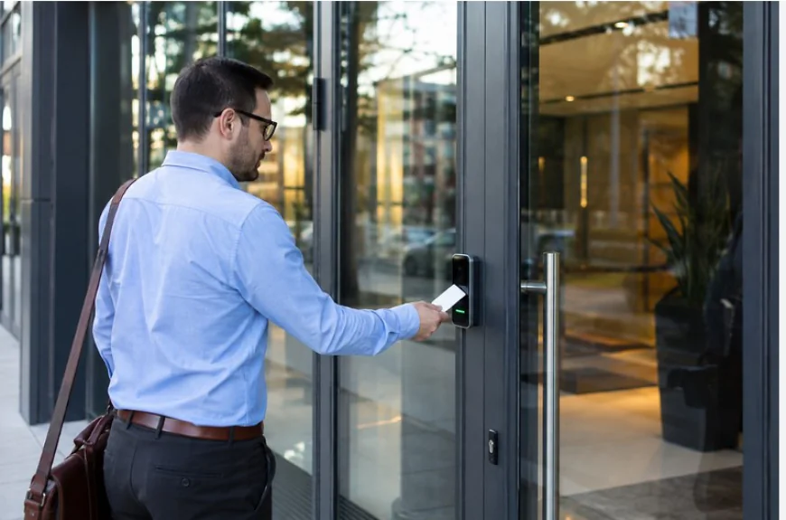 Storefront Security Before Winter: How Calgary Businesses Harden Doors, Locks, and Access