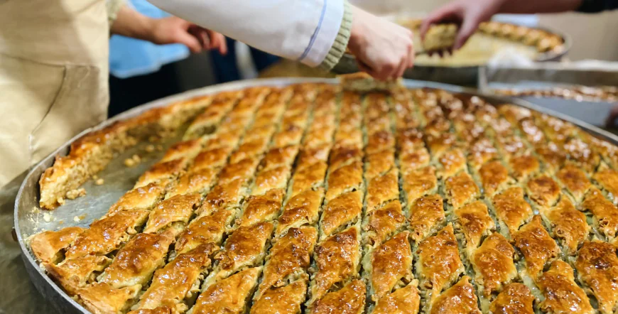 The Ultimate Guide to Armenian Gata: History, Varieties & Recipes