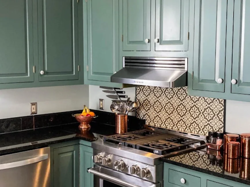 30 Inch Vented Range Hood: When Outdoor Exhaust Matters