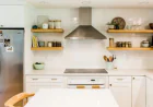 How to Choose the Right Kitchen Stove Hood for Your Kitchen?
