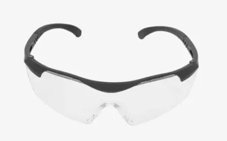 Industrial Spectacles: Why the Right Eye Protection Spectacles are Essential for Workplace Safety