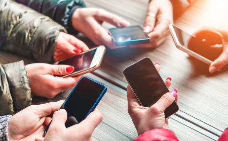 Smart Ways to Upgrade Your Smartphone Without Overspending