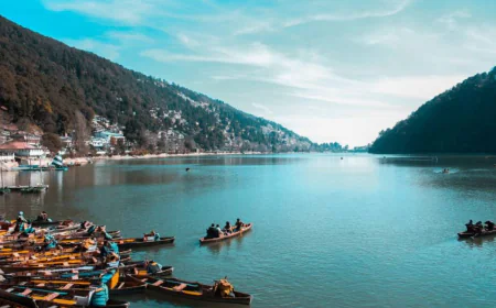 Nainital Holiday from Delhi: Lakeside Views, Hills and Romantic Moments