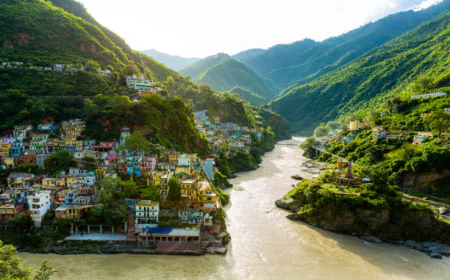 Make Your Next Holiday Special in Uttarakhand