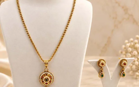 How to Choose the Right Bridal Necklace for Your Wedding Look