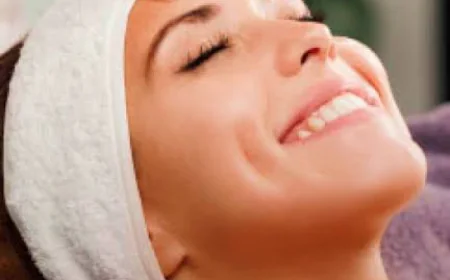 How can Melasma Treatment enhance overall skin clarity?