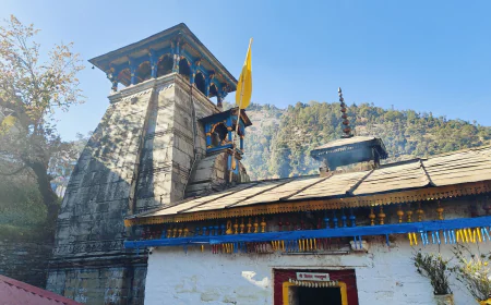 Best Tantrik Astrologer: Explore Traditional Spiritual Wisdom | Kamakhya Tantra Marg