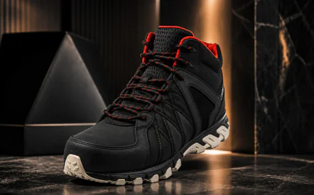 How to Choose the Right Reebok Work Shoes for Different Working Conditions