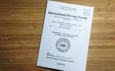 Do Tourists Need an International Driving Permit in Dubai? Requirements, Rules, and Rental Car Guide