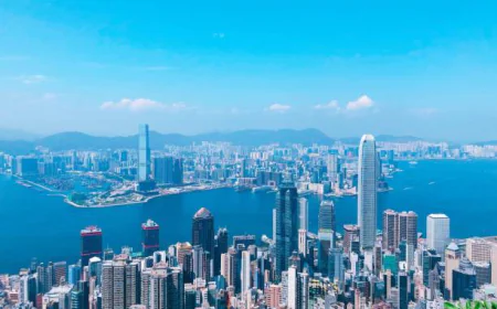 Hong Kong Express Monrovia Office +1-888-738-0817
