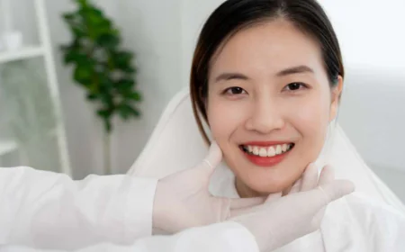 How Does Skin Whitening Treatment Help Reduce Skin Darkness?