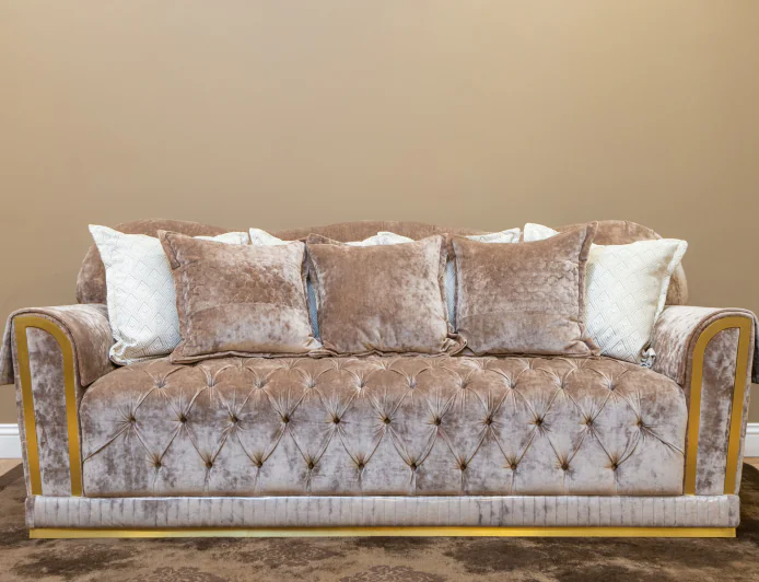 A Practical Guide to Choosing Furniture and Sofa Upholstery