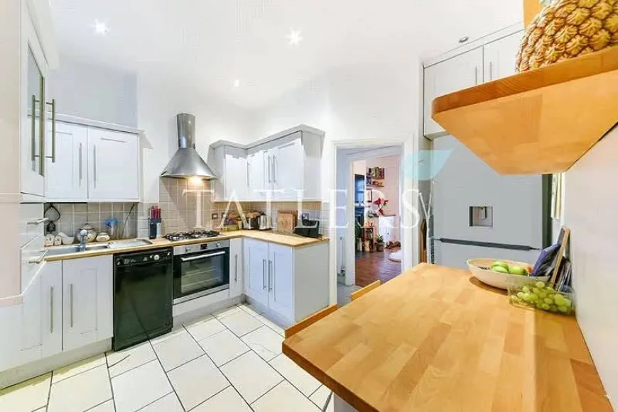 N4 Property Moves: What Estate Agents Can Help You With Now!