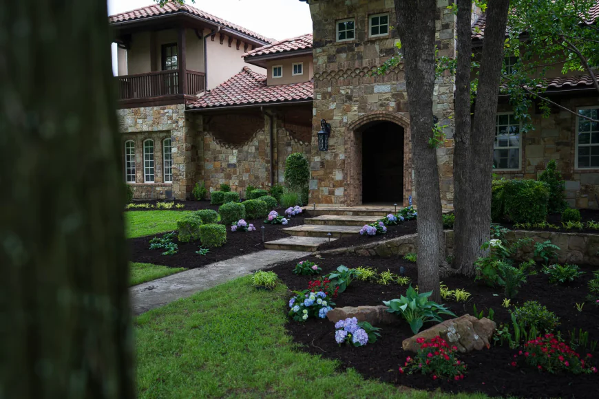 Landscape Construction: Creating Outdoor Spaces That Add Comfort and Function