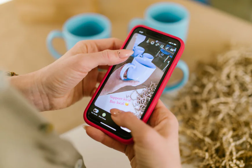 Global Social Commerce Market: Size, Trends, and Strategic Insights