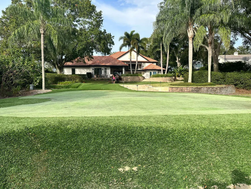 How to Design the Perfect Backyard Putting Green in Florida
