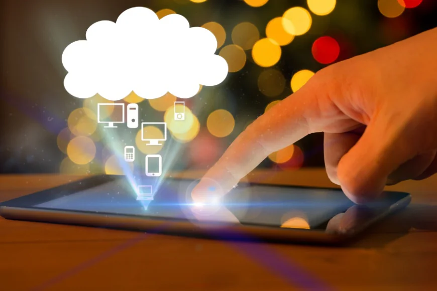 Building Resilient Azure Microservices: API Gateway, Asynchronous Messaging, Observability, and Resiliency