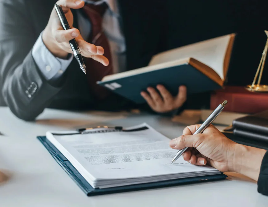 How How Contract Modification Keeps Agreements Up to Date Keeps Agreements Up to Date