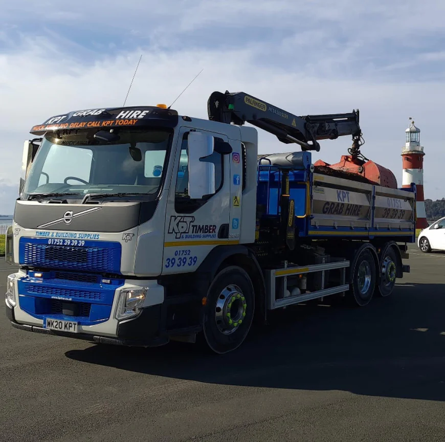 Why Choose Muck Away Leeds West Yorkshire for Construction Waste?