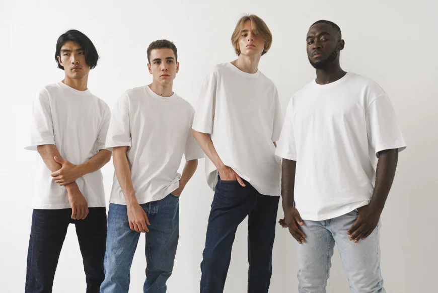 Oversized Cropped T-Shirt Men's Outfit Ideas for a Clean Streetwear Look