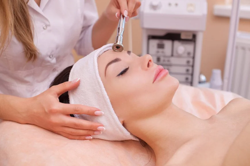 How Much Does a Red-carpet Facial Improve Skin