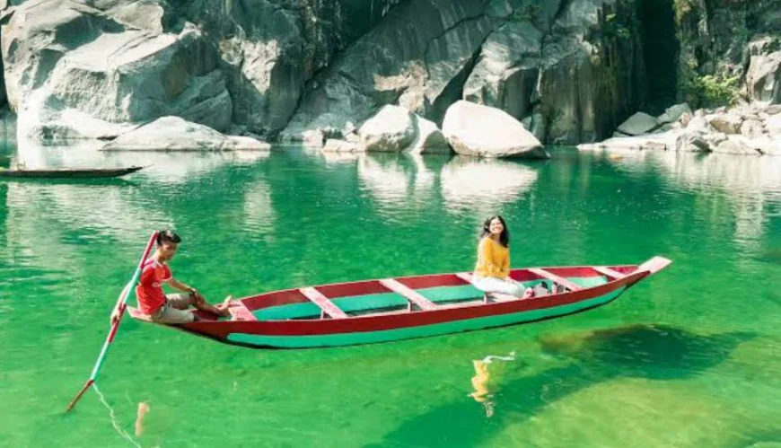 Meghalaya Tour Package from Delhi: Plan an Unforgettable Seven-Day Mountain Escape