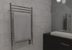 What to Think About When Fitting a Towel Warmer Into a Small Bathroom