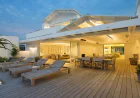 Best Exterior Paint for Miami Humidity: What Actually Lasts Against Salt Air and UV in 2026